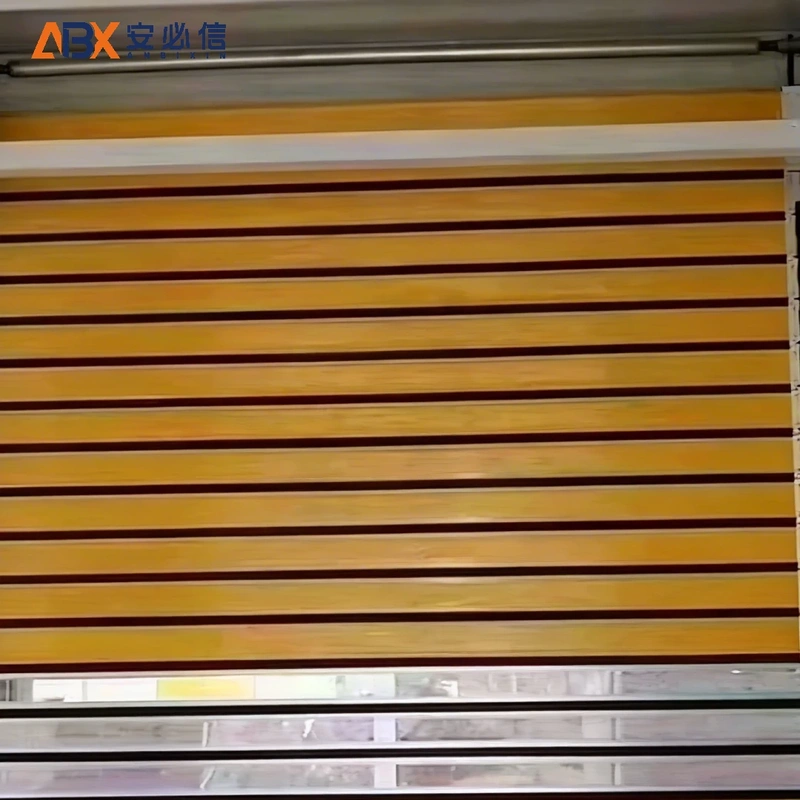 怒江傈僳族软帘高速门